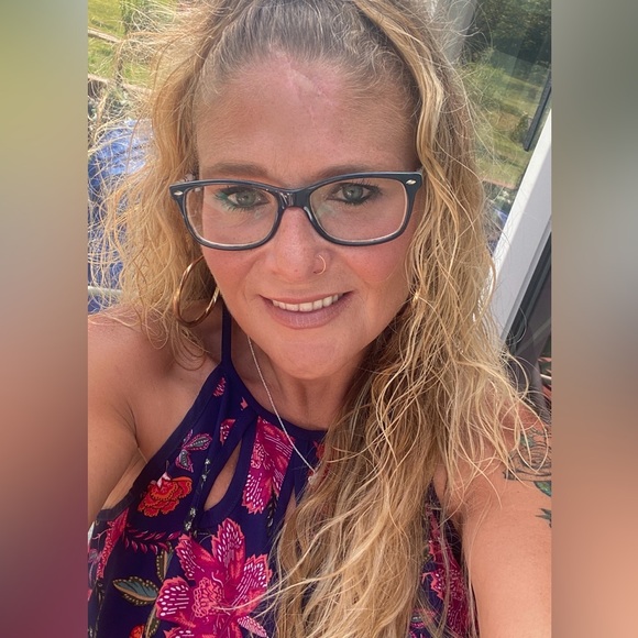 Affordable Cute Clothes 4 YOU🫶🌸
🤘⭐️DEALS & GIFTS⭐️🤘 - Picture 2 of 6